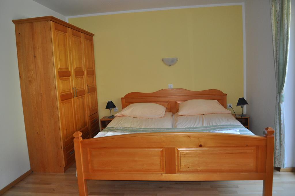 Ferienwohnung Prenocisca Valentina Solčava Exterior foto